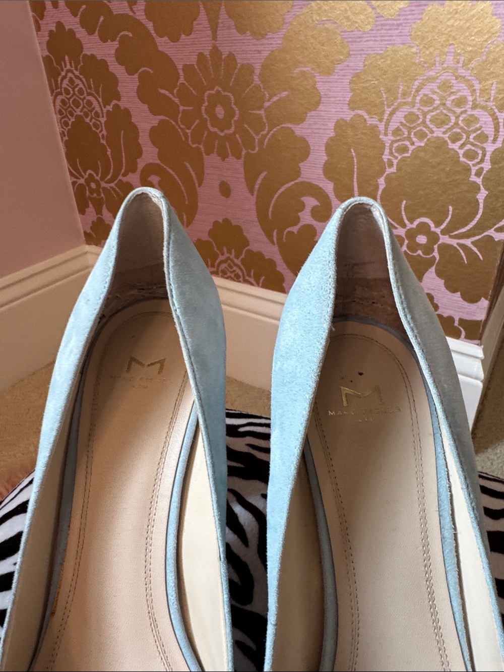 Marc Fisher Women's Light Blue Suede Pointed Toe Pump size 9.5 - Picture 6 of 10